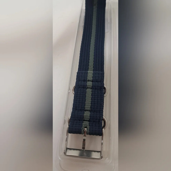 NWT Timex Adjustable Strap Only Bracelet Band Fabric Navy  Gray 20mm T2N654 - Picture 2 of 4